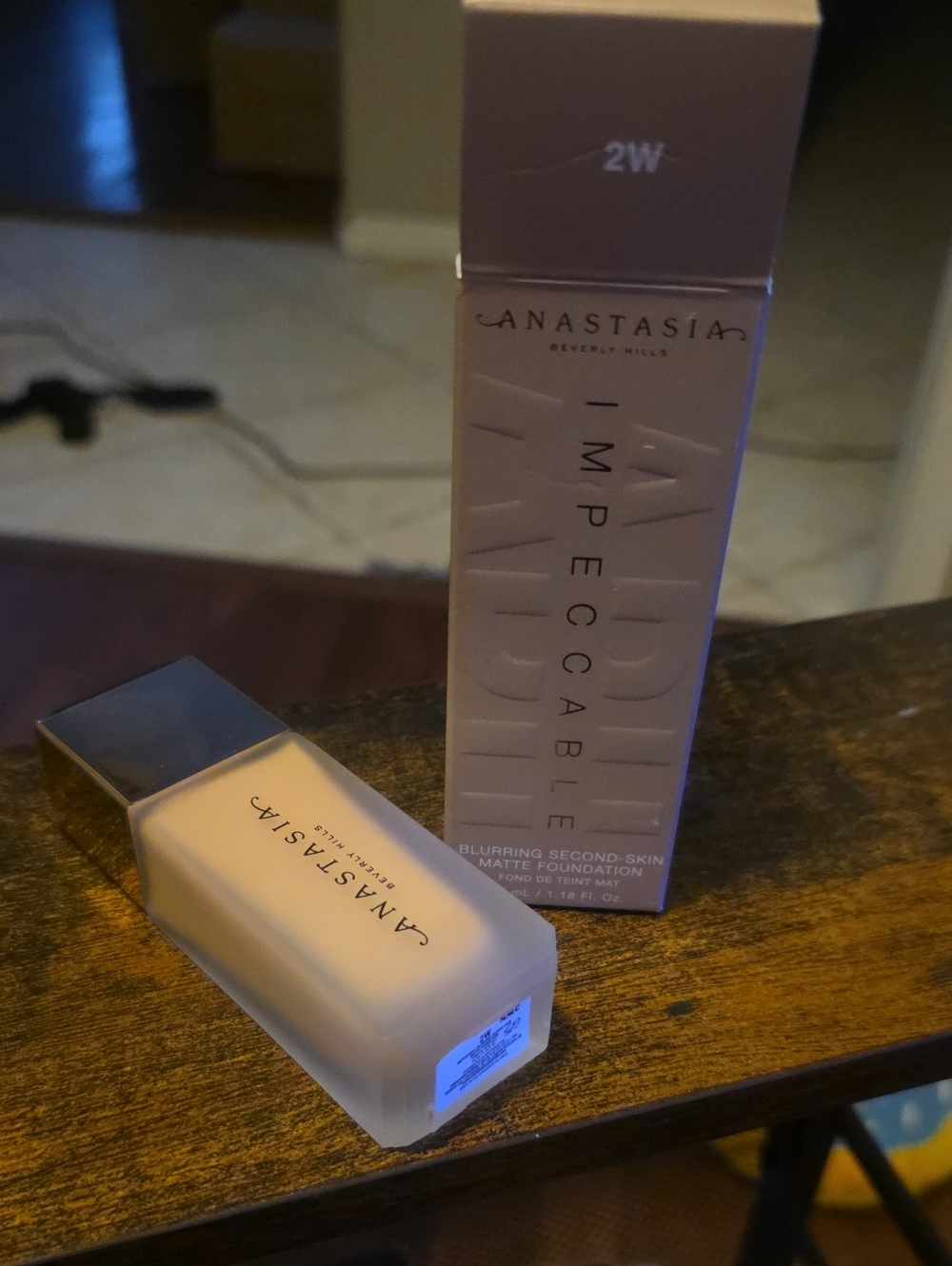 Anastasia Beverly Hills Impeccable Matte Foundation in 2W Warm Beige